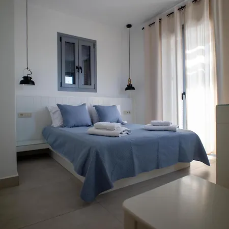 Kotinos Luxury 4* Skyros